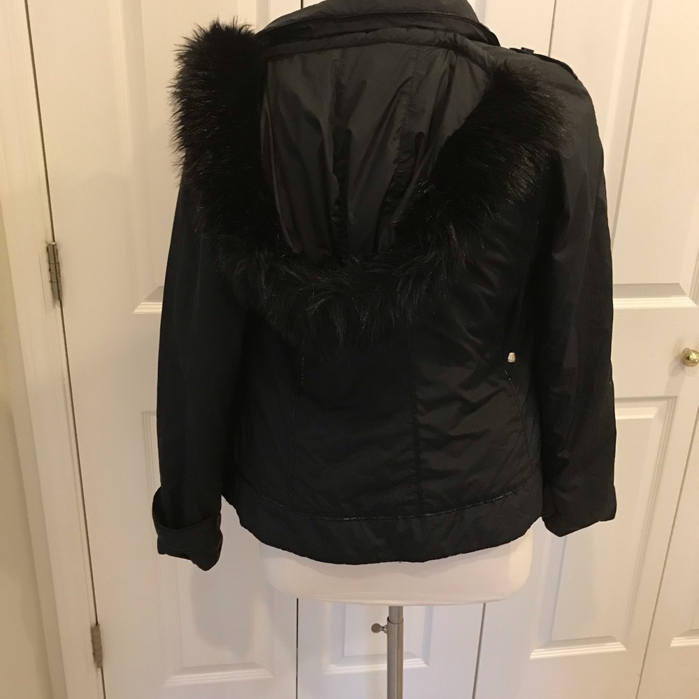 Tory Burch Faux Fur Trimmed Coat - 12 - Picture 5 of 8